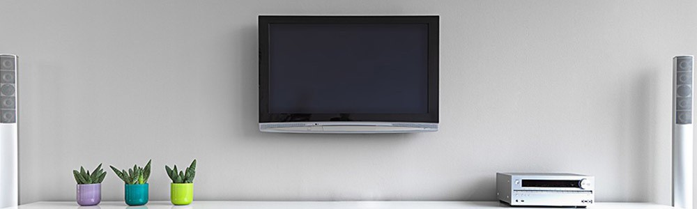 Tv ecran plat au mur