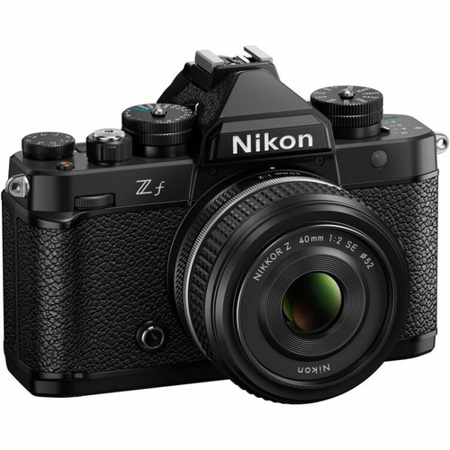 Nikon Appareil photo Hybride Nikon Z f + Objectif Z 40mm f 2 SE