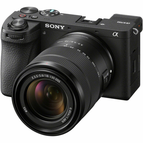 Sony Sony a6700 Boîtier avec objectif 18-135 mm