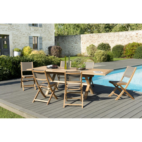 MACABANE - Ensemble Table rectangulaire extensible pieds croisés en Teck + 6 Chaises pliantes Taupe en textilène - Tables de jardin