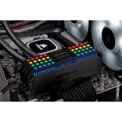 RAM PC DOMINATOR PLATINUM RGB BLACK 16 Go (2x8 Go) 3600Mhz CL18