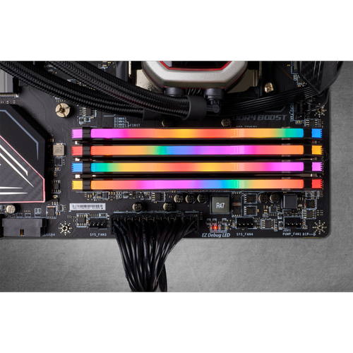 RAM PC Fixe Vengeance RGB PRO - 4 x 8 Go - DDR4 3600 MHz C16 - Noir