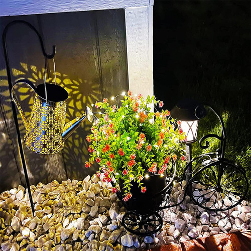 BESTA Arrosoir avec lumières，Lanternes solaires Décoration de jardin étanche suspendue à l'extérieur, lumières solaires décoratives rétro en métal pour passerelle de chemin de cour de patio de table