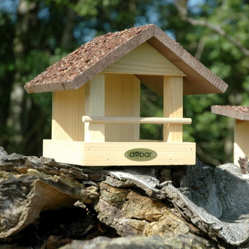 DOBAR - dobar Mangeoire à oiseaux en forme de maison avec toit en écorce DOBAR  - Mangeoire pour oiseaux du ciel