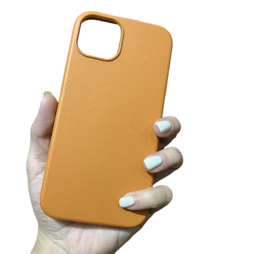 Coque, étui smartphone Coque magnétique pour iPhone 13 [Compatible avec Magsafe] Coque de protection de l'objectif de l'appareil photo Protection fine et transparente antichoc Coque de téléphone magnétique solide (marron doré)