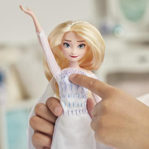 Hasbro Disney La Reine des Neiges 2 - Poupée Princesse Disney Elsa chantante (français) en tenue de Reine - 27 cm