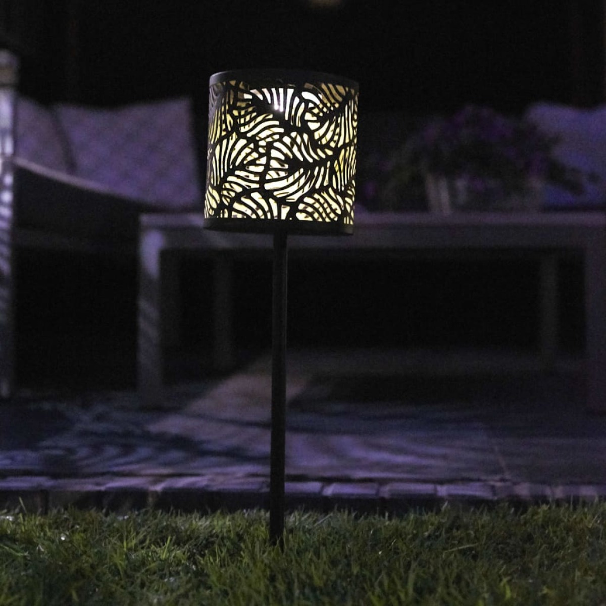 Lampadaire Luxform Luxform Lampe sur piquet de jardin à LED solaire Forest