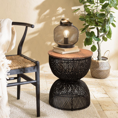 MACABANE - Table d'appoint en rotin noir plateau en bois de teck recyclé  MACABANE - Maison Marron noir