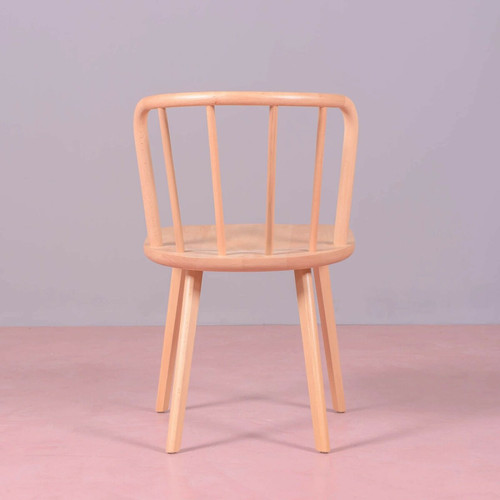 Chaises Chaise de salle à manger sculptée à la main en bois de hêtre naturel - Organic