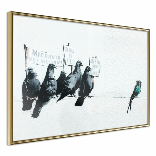 Paris Prix - Affiche Murale Encadrée Banksy Pigeons 60 x 40 cm Or Paris Prix  - Bonnes affaires Décoration