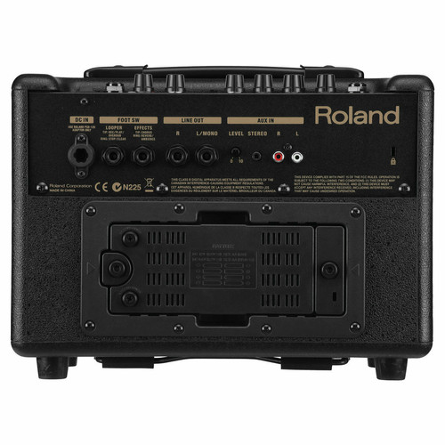 Roland AC-33 Acoustic Amplifier Roland