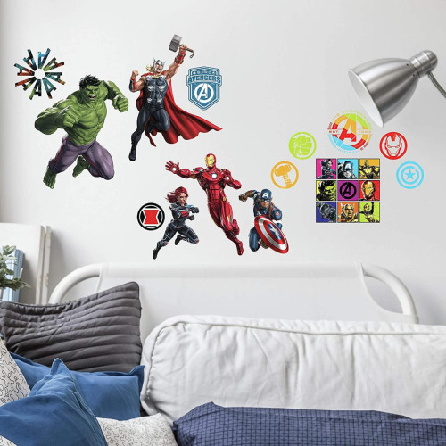 Roommates - 26 Stickers Super Héros Disney Marvel Avengers repositionnables 20 CM X 25 CM Roommates   - Décoration chambre enfant Au choix sans choix de couleur le sticker sera envoye en noir
