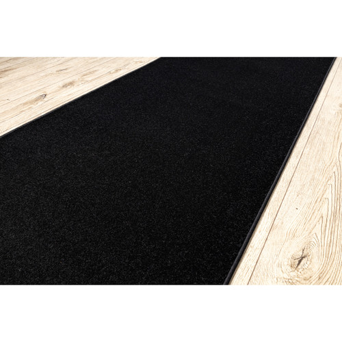Tapis Tapis de couloir KARMEL plaine, une couleur noir 120 cm 120x810 cm
