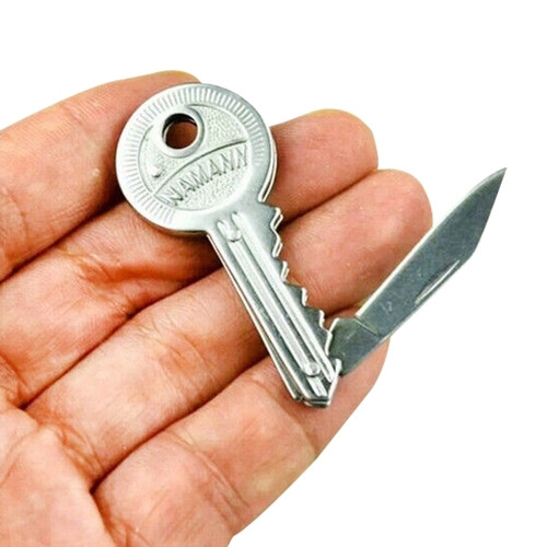 Totalcadeau - Clé avec couteau intégré en porte-clés Totalcadeau  - Marchand Aide cadeaux