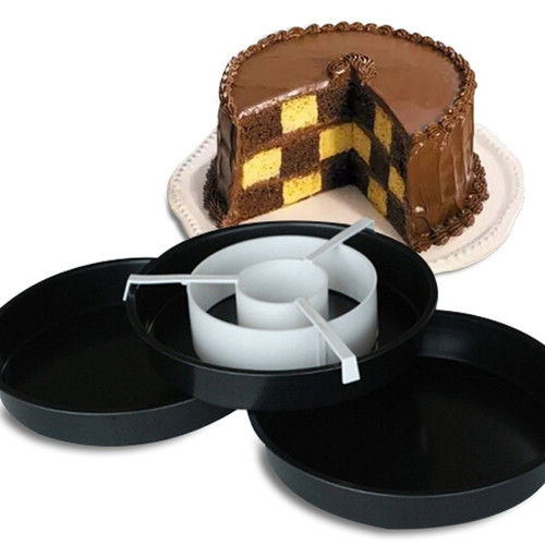 Totalcadeau - Kit moules à gâteau en damier à 3 étages Totalcadeau  - Marchand Aide cadeaux