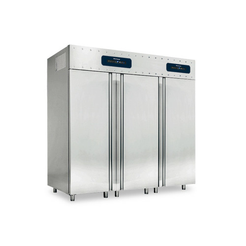 VIRTUS GROUP - Congélateur 700+1400 litres en inox 3 portes, GN 2/1, -10°/-22°C- Virtus VIRTUS GROUP  - Réfrigérateur profondeur 60 Réfrigérateur
