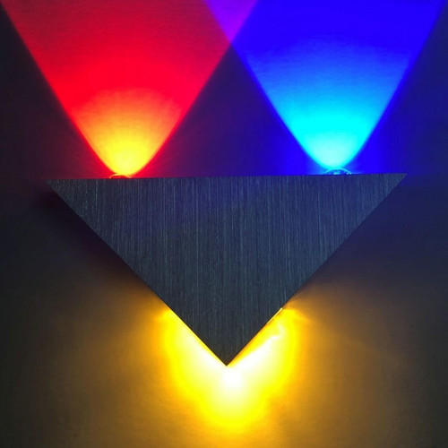 Wewoo - Applique murale LED 3W Aluminium Triangle Maison Eclairage Intérieur Décoration Extérieure LumièreAC 85-265V Lumière De Couleur Mixte Wewoo  - Ampoules LED
