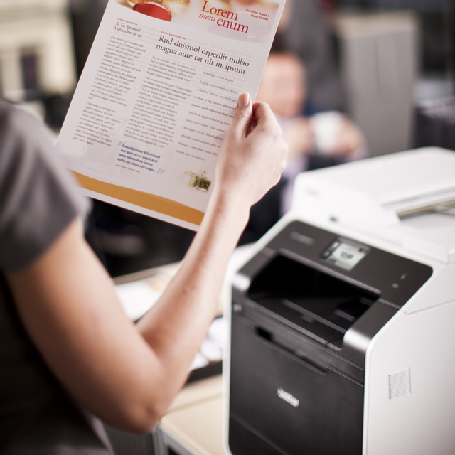Imprimantes d'étiquettes Multifonction 3-en-1 LED couleur avec Recto-verso, Réseau et Wifi