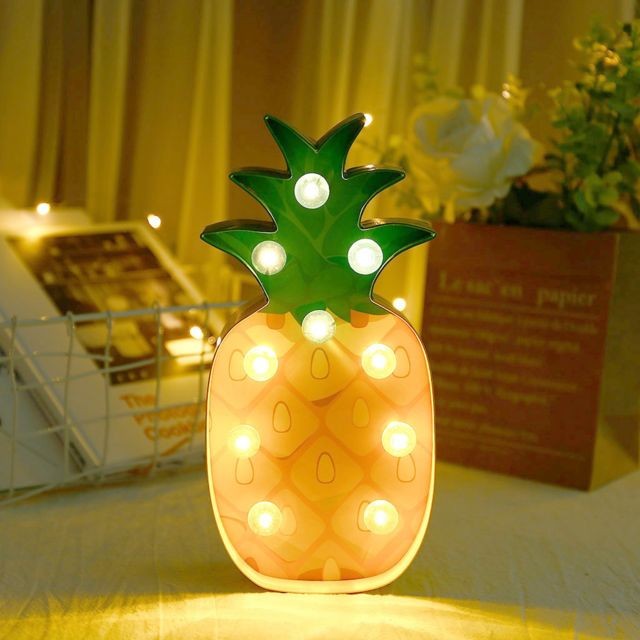 Generic - Party LED fruits et de plantes Forme Modeling lampe de nuit Lumière fête de Noël Décor Generic - HTTN