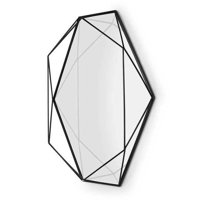 Umbra Miroir mural forme géométrique en métal PRISMA - Noir