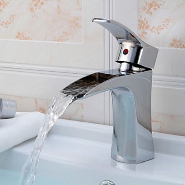 Lookshop - Robinet de lavabo avec jet d'eau effet cascade chromé - Plomberie Salle de bain