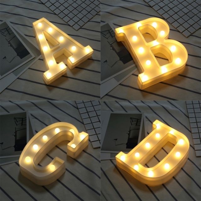 Wewoo Guirlande Lettre anglaise de l'alphabet une lumière décorative de forme, sèche chaude de vacances de LED