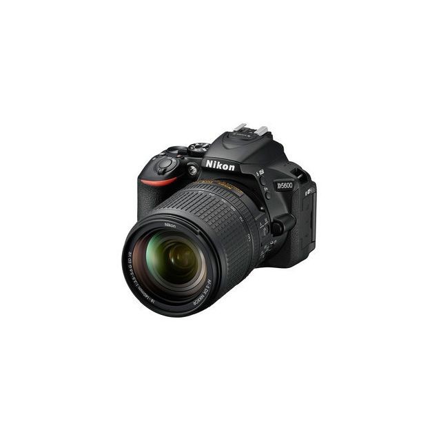 Nikon - Nikon D5600 + AF-S DX NIKKOR 18-140mm ED VR - Reflex Numérique
