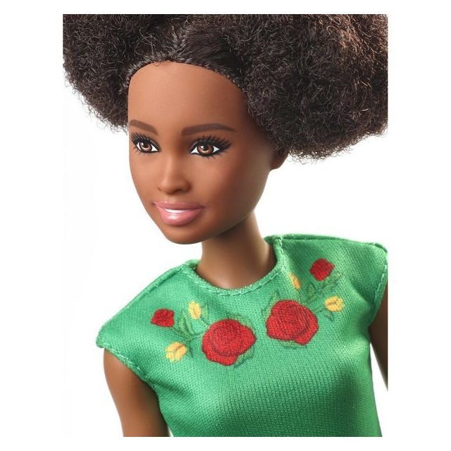 Mattel Poupée Barbie Nikki voyage
