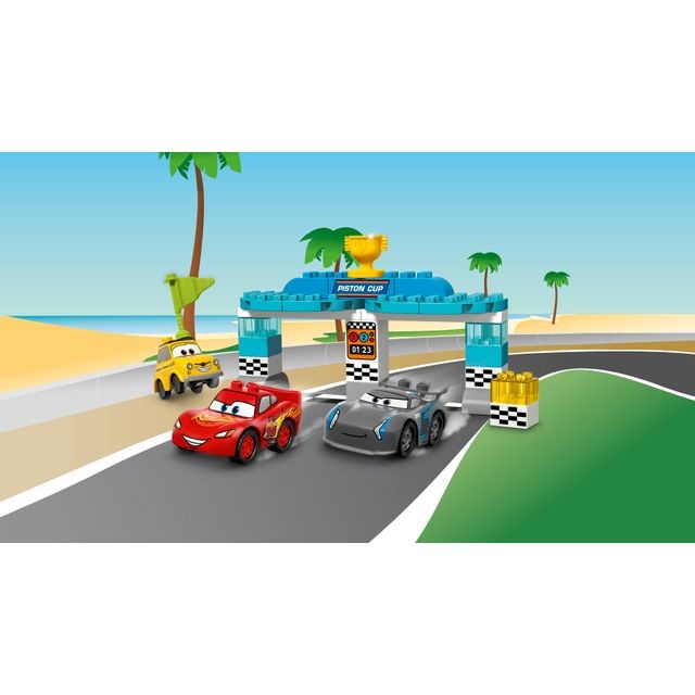 Briques Lego LEGO® DUPLO® Disney Pixar Cars - La course de la Piston Cup - 10857