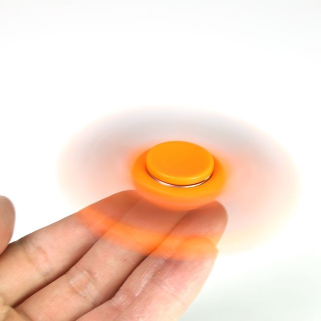 Jeux de récréation Hand spinner toupie gyroscope fidget spinner modele orange
