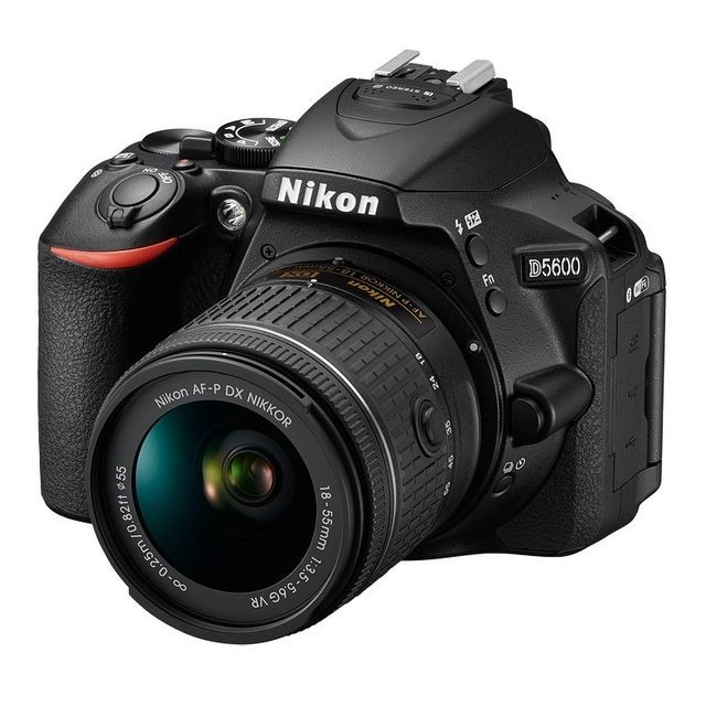Nikon -PACK NIKON D5600 + 18-55 VR Nikon  - Appareil photo avec zoom puissant