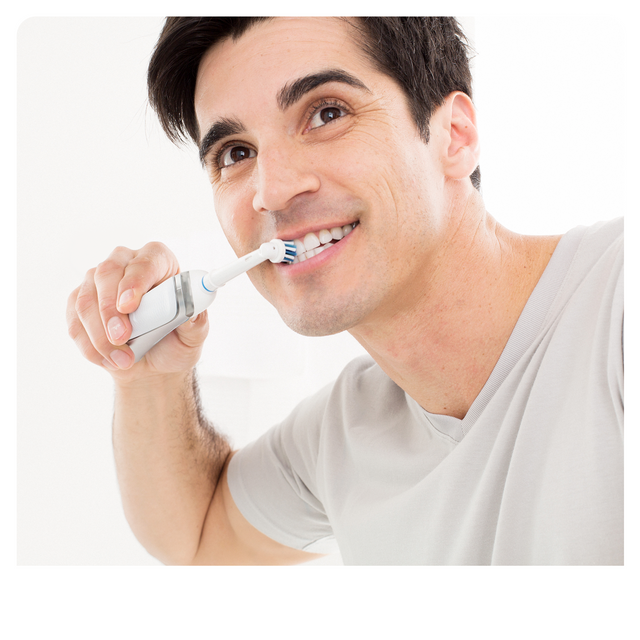 Oral-B Oral-B Vitality CrossAction Brosse à dents électrique rechargeable