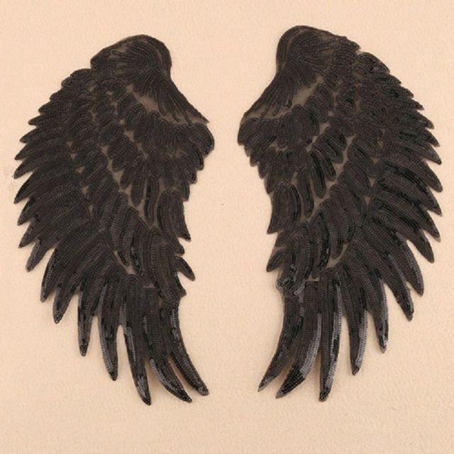 Wewoo - Noir une paire de paillettes aile de forme d'aile de patch de vestimentaire accessoires de vêtements de bricolagetaille petit 20.5 x 10cm Wewoo  - Soin du linge