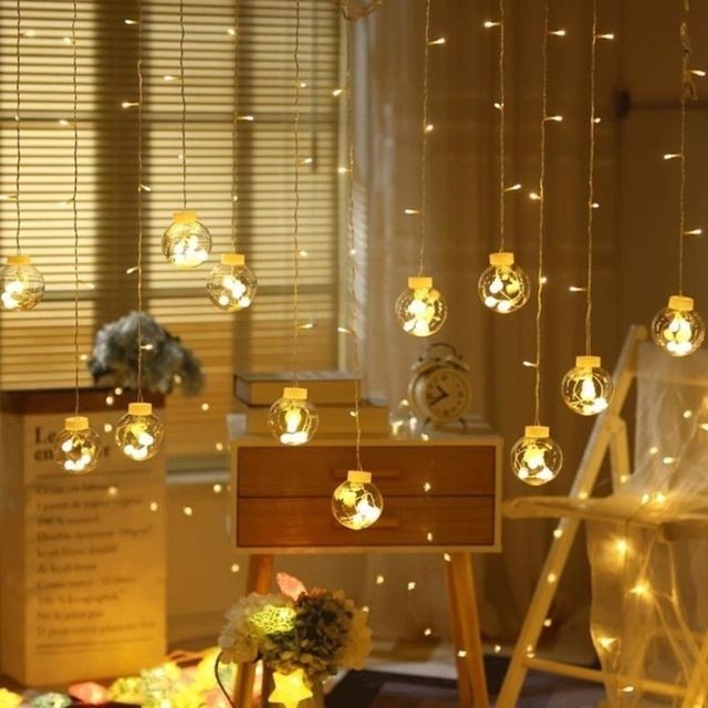 Wewoo - Guirlande LED Fil De Cuivre Étoile Rideau String Lumières Lampe Fée Éclairage Pour Mariage En Plein Air Décoration Noël 220 V UE Plug (Blanc Chaud) - Guirlandes lumineuses