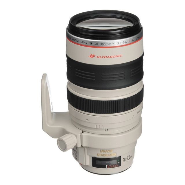 Canon - CANON Objectif EF 28-300 mm f/3,5-5,6 L IS USM GARANTI 2 ANS - A vos meilleurs clichés