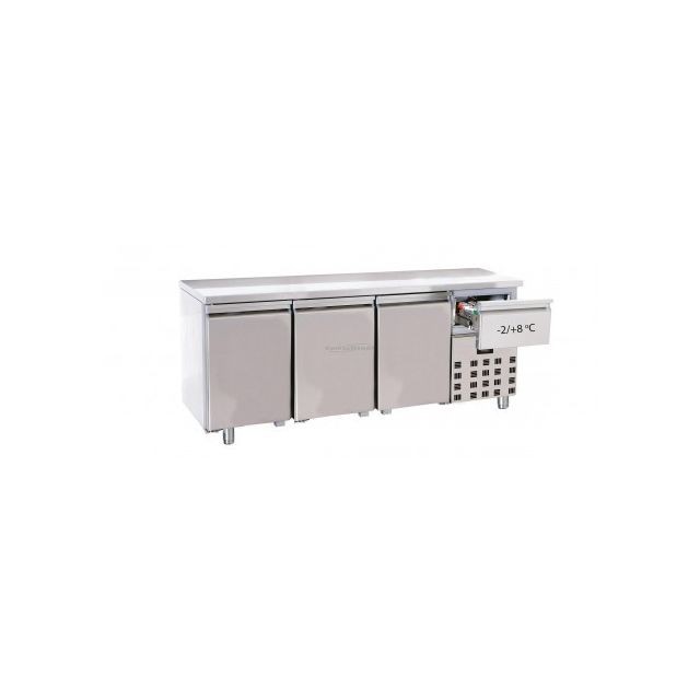 Combisteel - Table réfrigérée GN 1/1 sans dosseret - 3 portes - Combisteel -                             700 - Combisteel