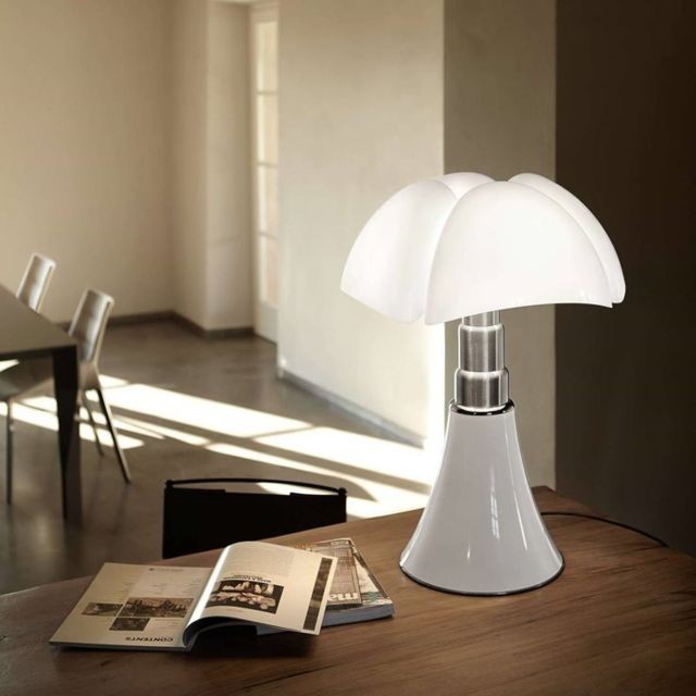Martinelli Luce PIPISTRELLO MEDIUM-Lampe Dimmer LED pied télescopique H50-62cm Blanc Martinelli Luce - designé par Gae Aulenti